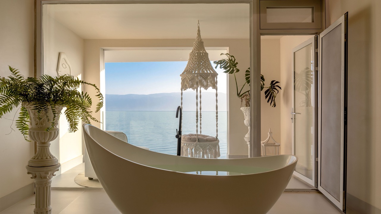 Photo of Bathroom in Dali Town