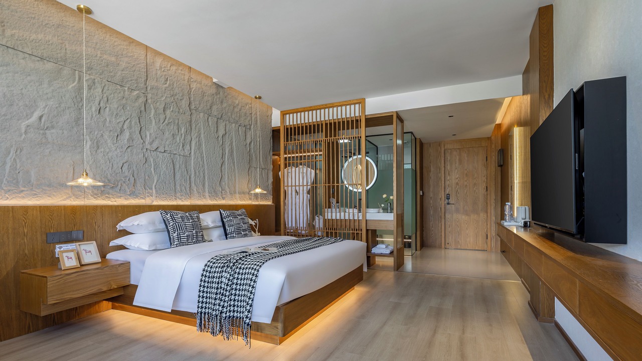 Photo of Bedroom in Shangri-La