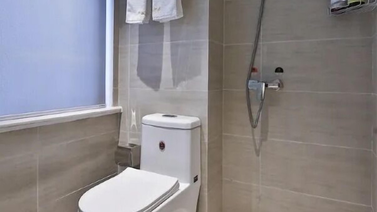 Photo of Bathroom in Jing'an