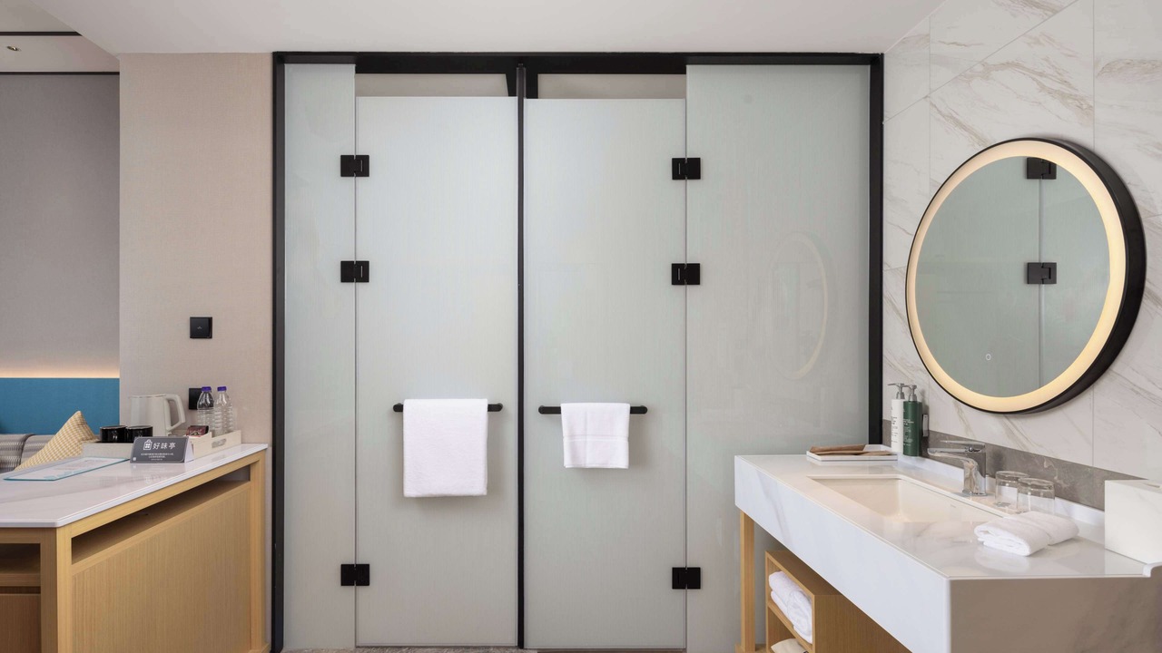 Photo of Bathroom in Huaiyang County