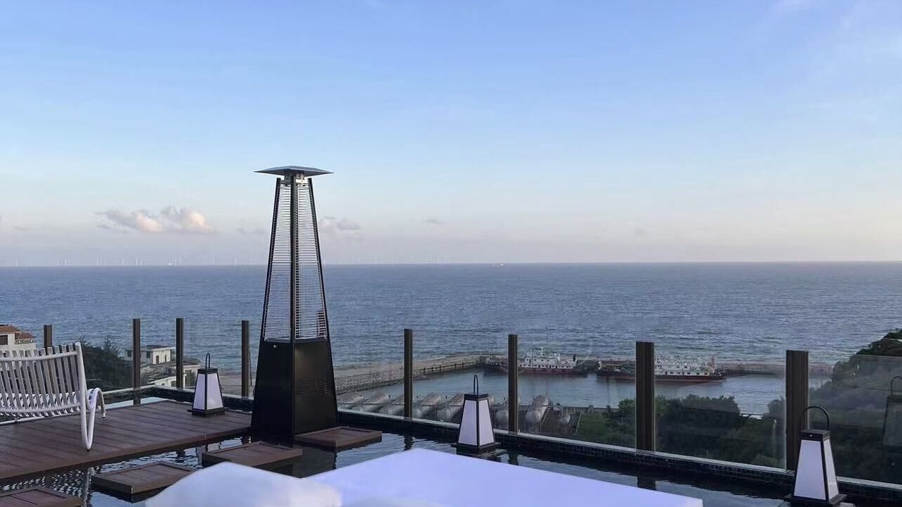 Photo of Patio Balcony in Jinping Qu