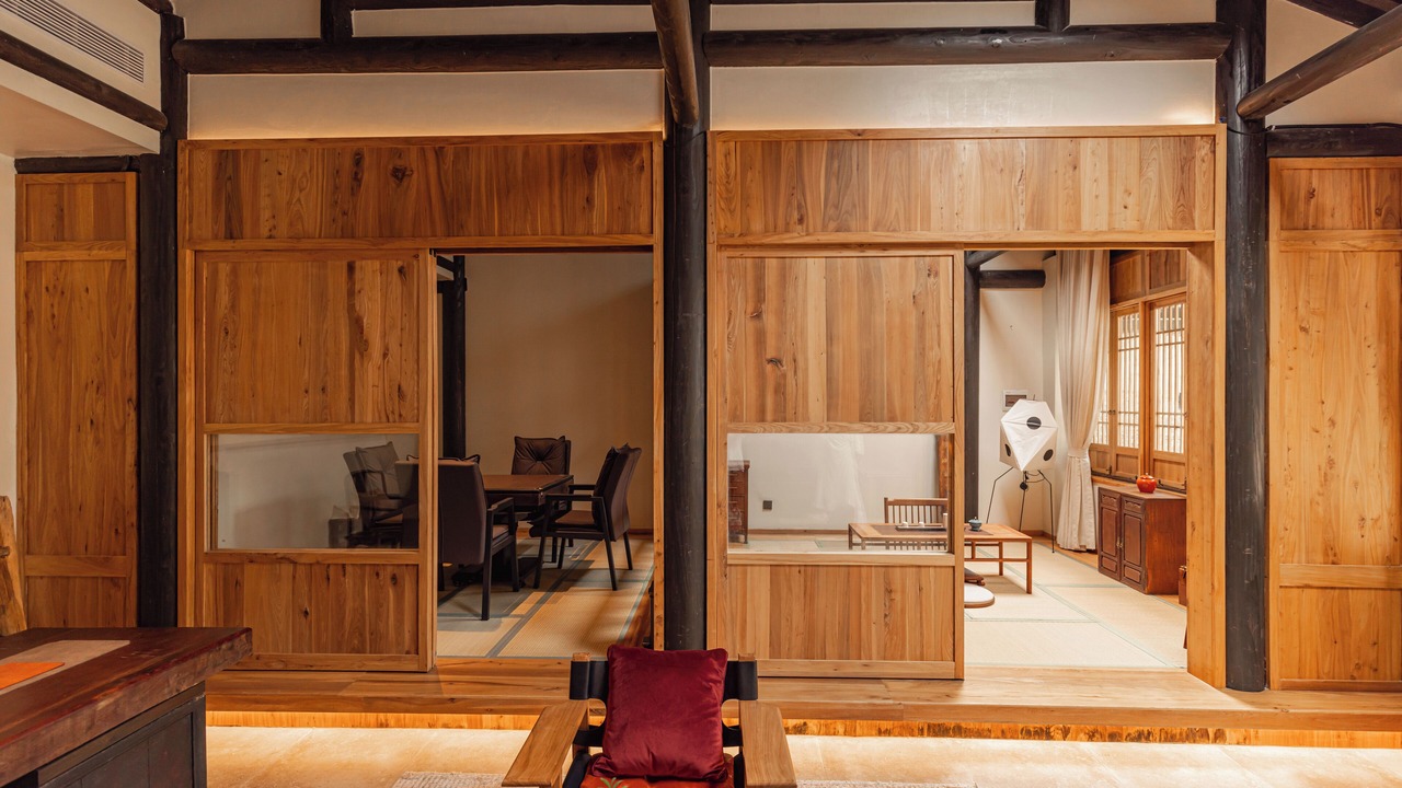 Photo of Bedroom in Xingping Ancient Town