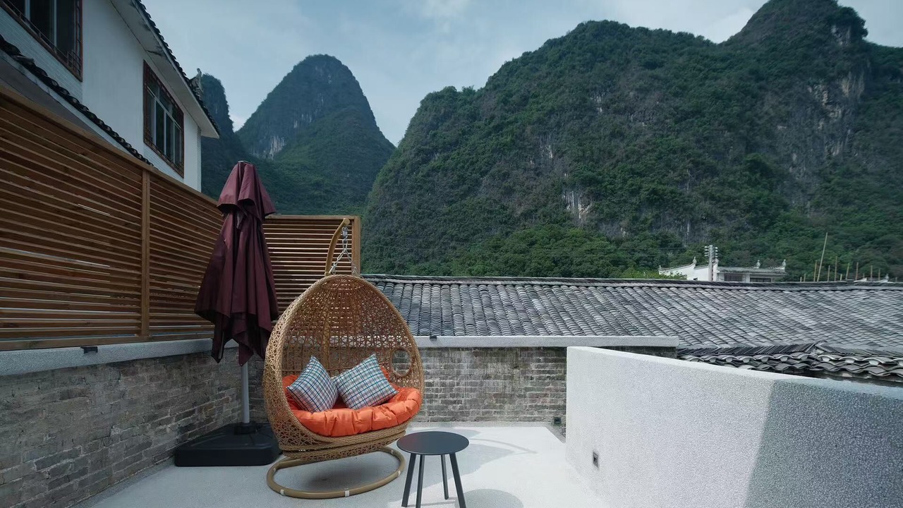 Photo of Bedroom in Xingping Ancient Town