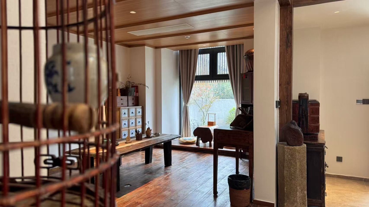 Photo of Bedroom in Xingping Ancient Town