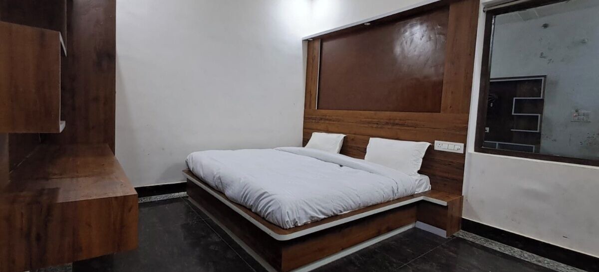 Photo of Bedroom in Mathura