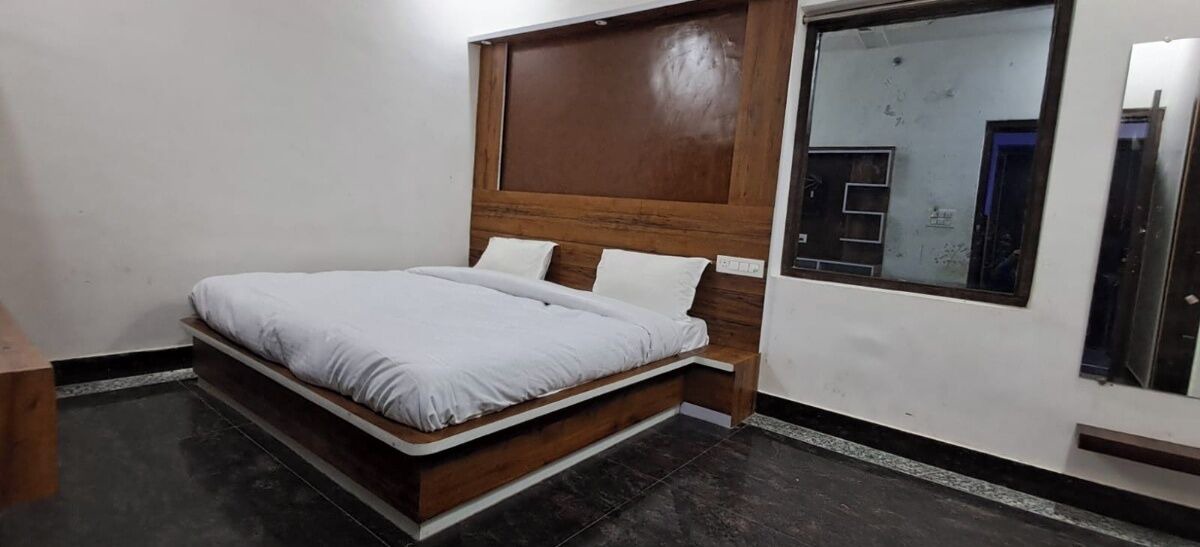 Photo of Bedroom in Mathura