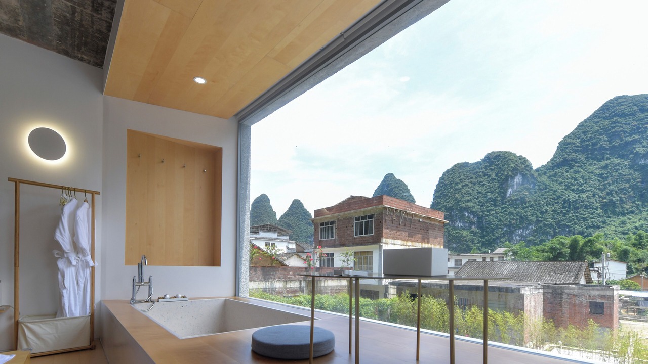 Photo of Bedroom in Xingping Ancient Town