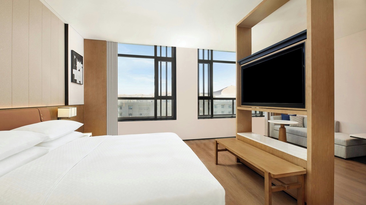 Photo of Bedroom in Mingsha Mountain and Crescent Spring