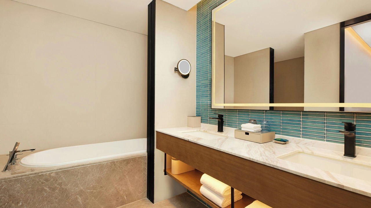 Photo of Bathroom in Mingsha Mountain and Crescent Spring