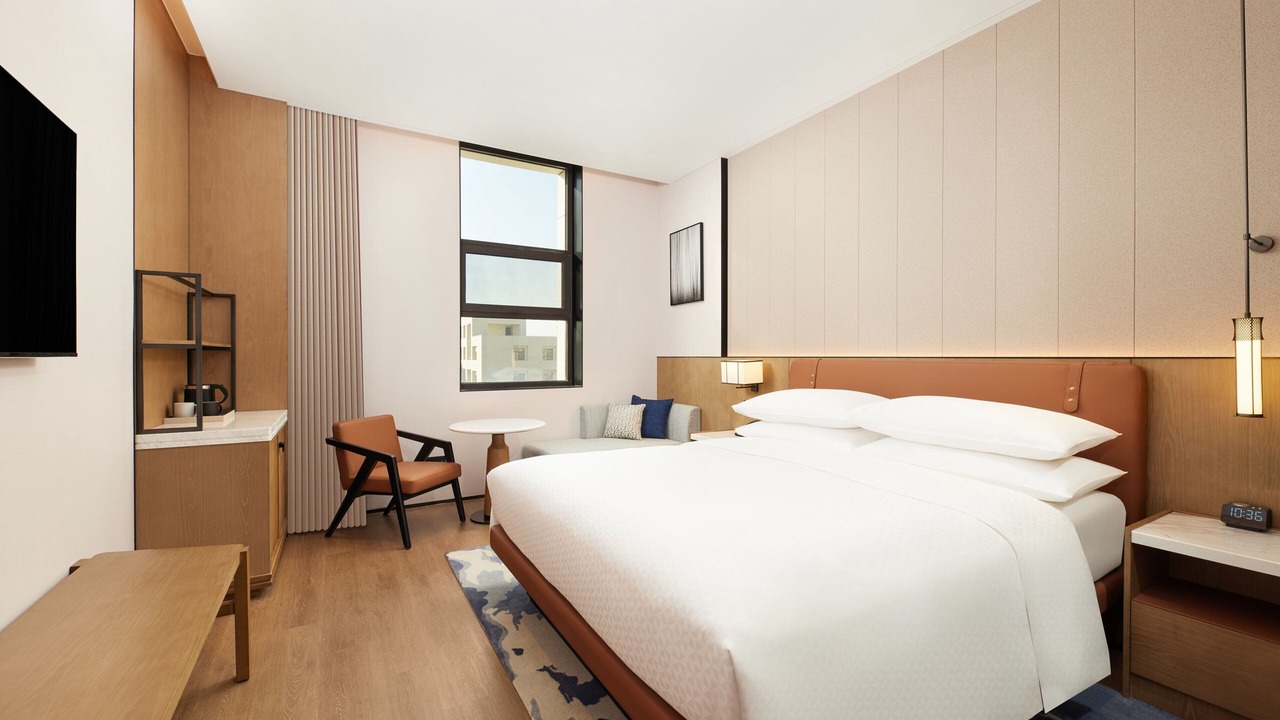 Photo of Bedroom in Mingsha Mountain and Crescent Spring