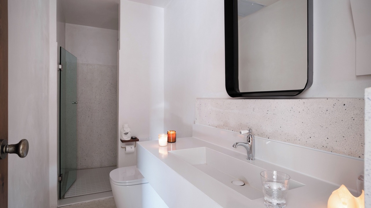 Photo of Bathroom in Dayan Old Town