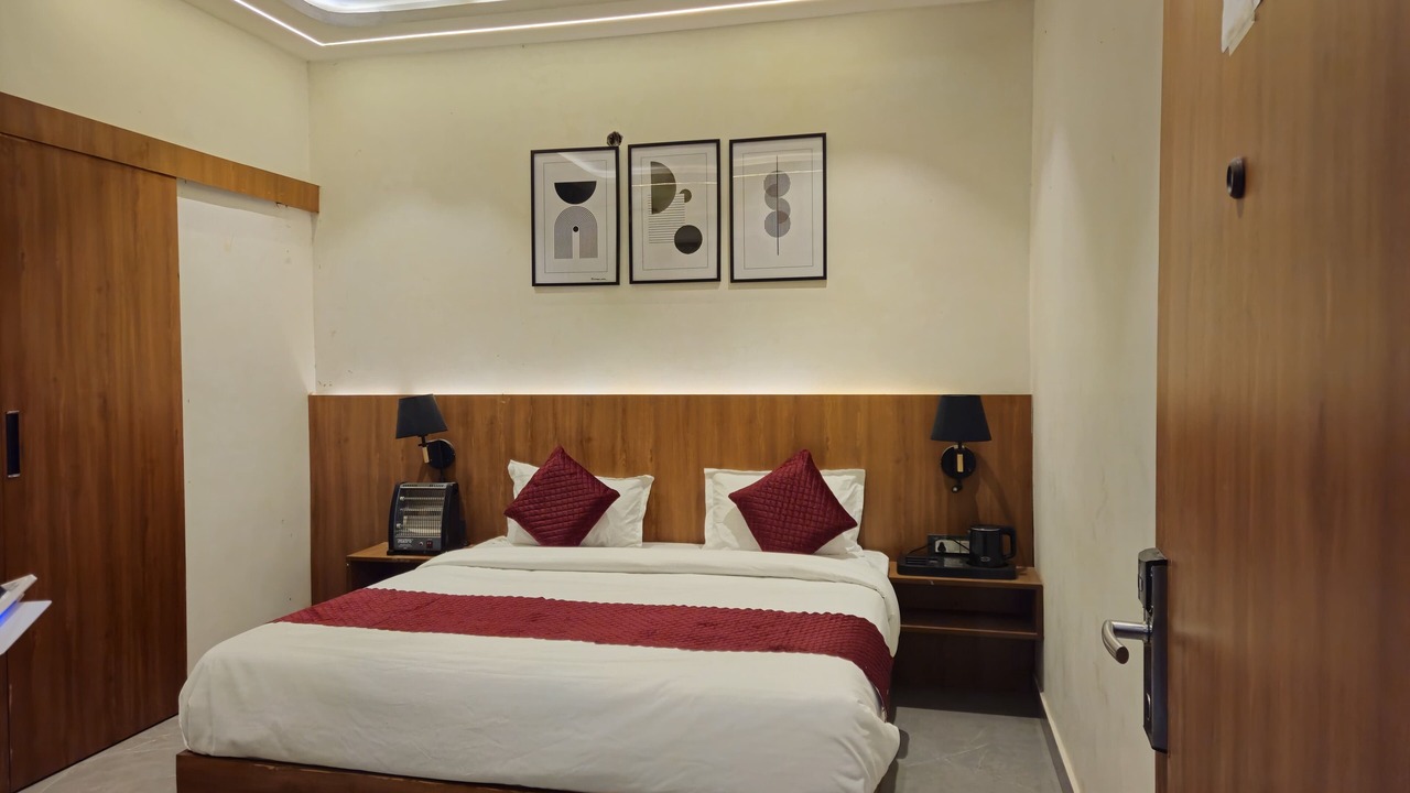 Photo of Bedroom in Aligarh