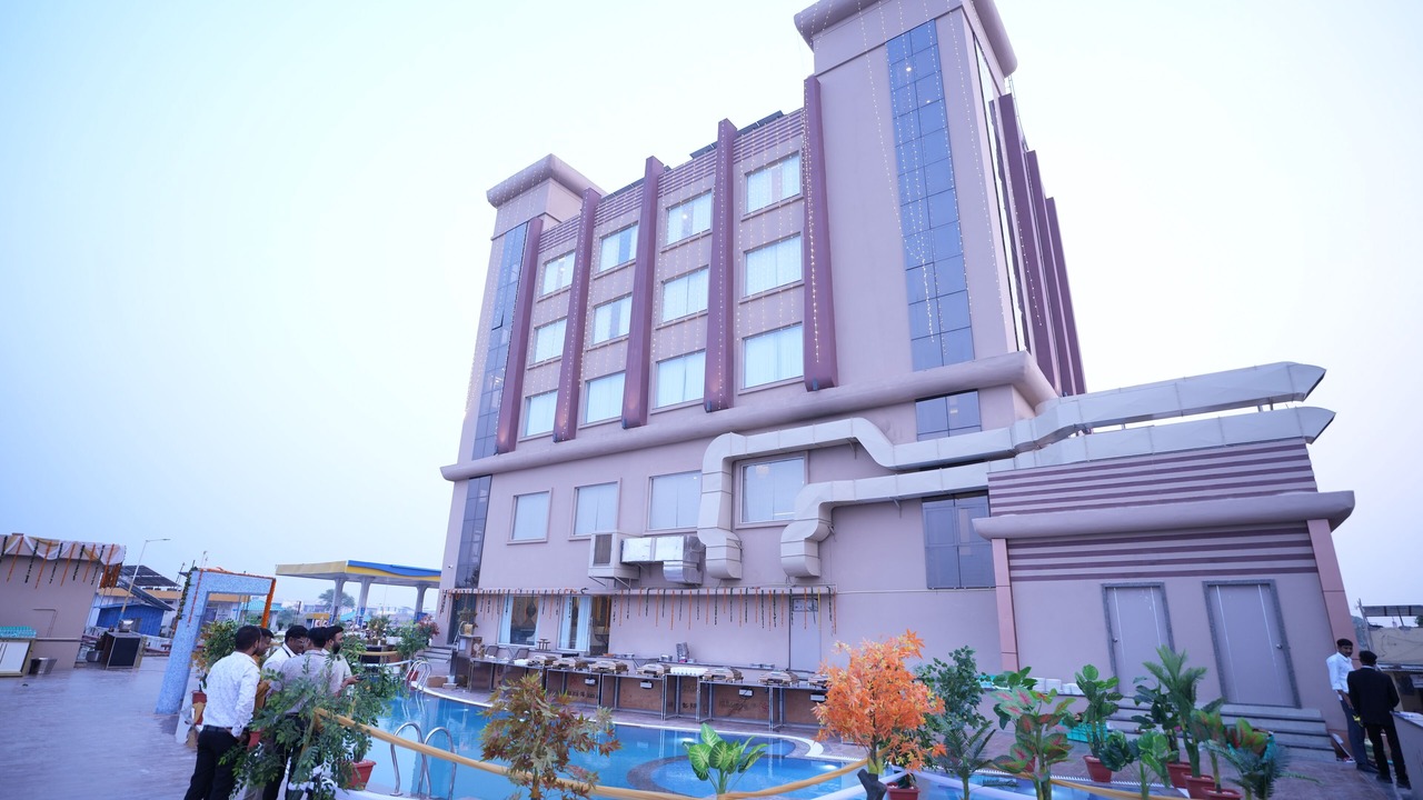 Photo of Outdoor in Mau Ranipur