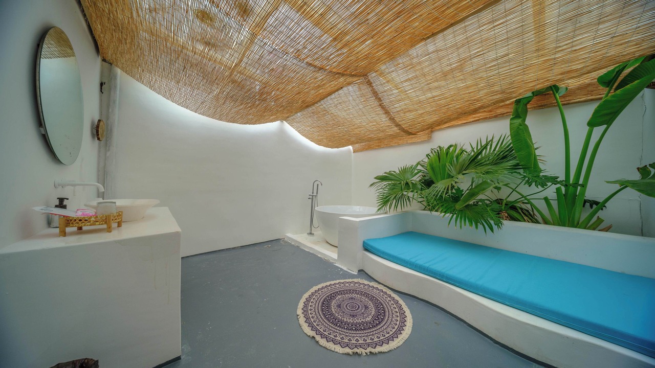 Photo of Bathroom in Wanning