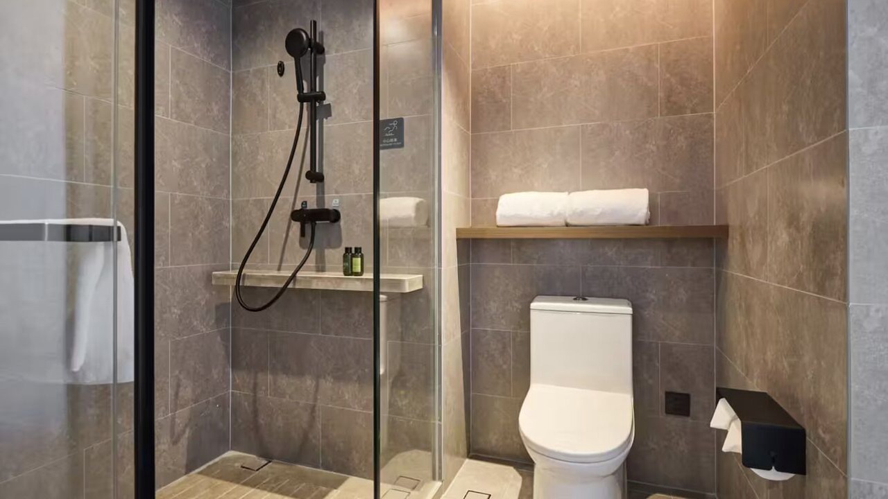 Photo of Bathroom in Huli