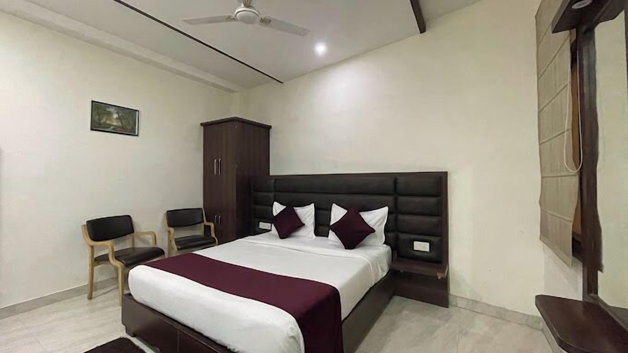 Photo of Bedroom in Sikandra