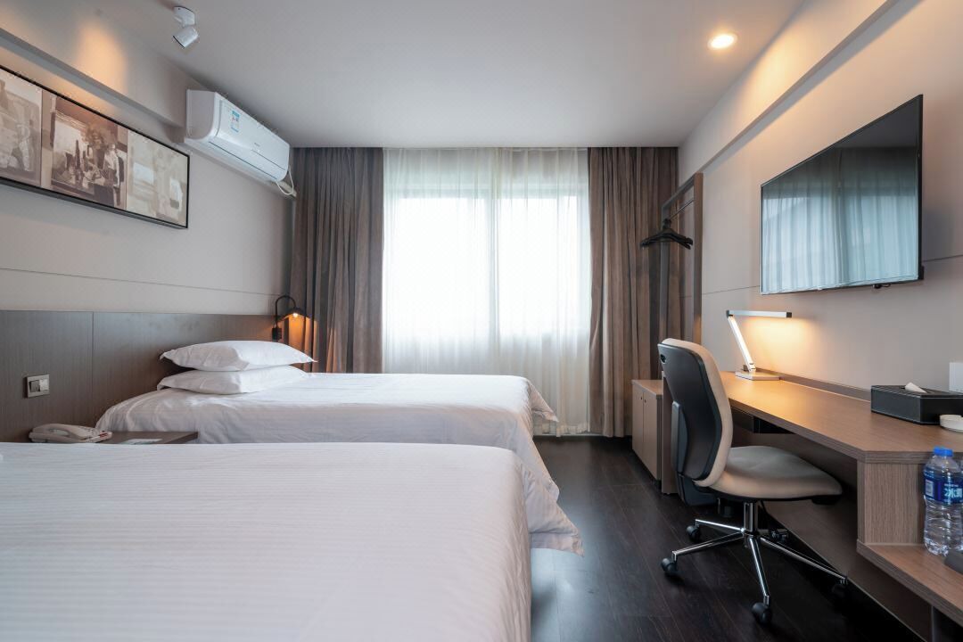 Photo of Bedroom in Huli