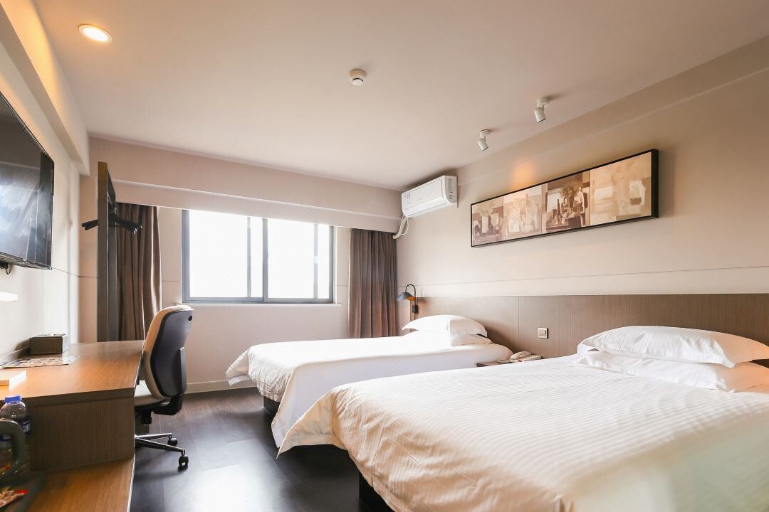 Photo of Bedroom in Huli