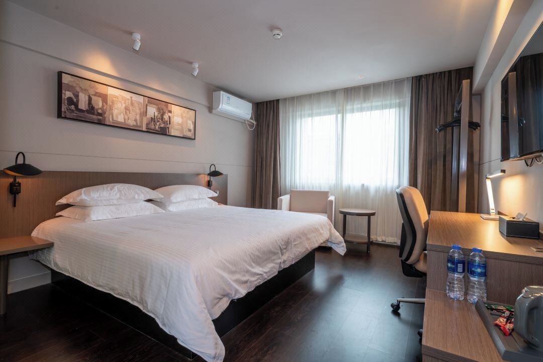 Photo of Bedroom in Huli