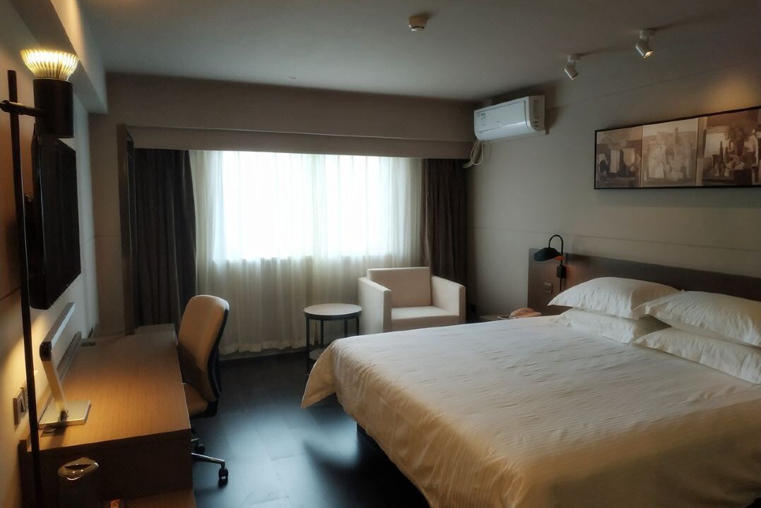 Photo of Bedroom in Huli