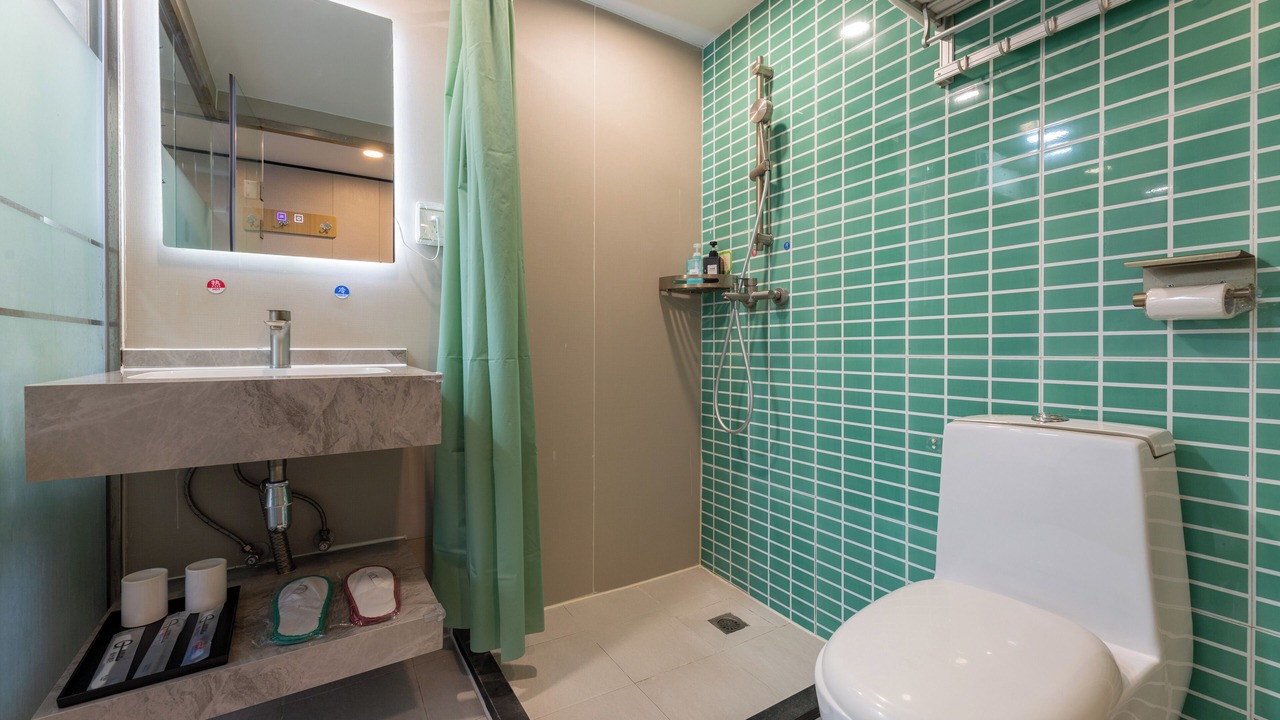 Photo of Bathroom in Liwan