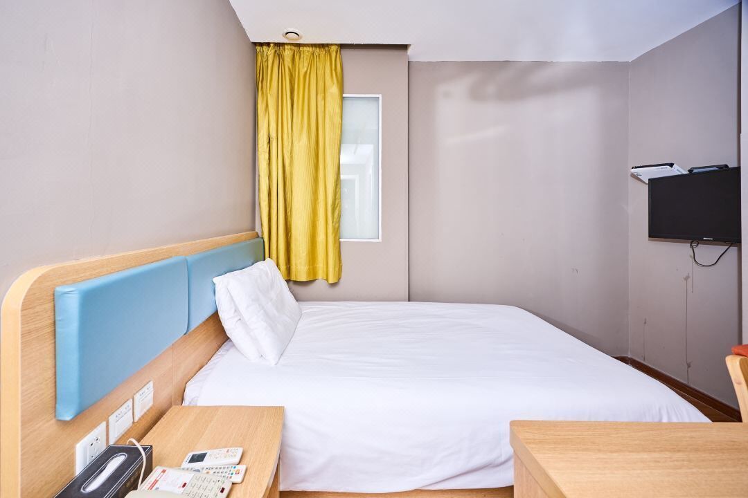 Photo of Bedroom in Doumen