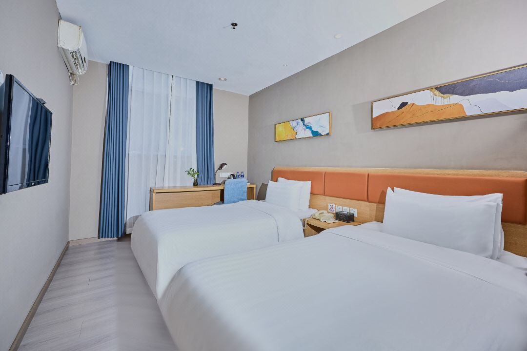 Photo of Bedroom in Doumen