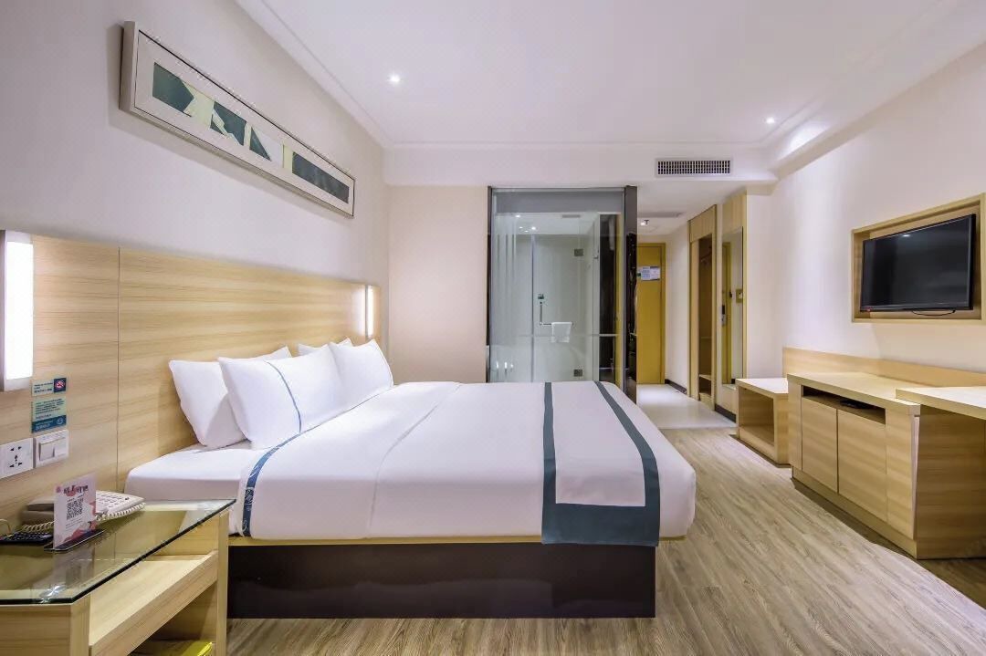 Photo of Bedroom in Doumen