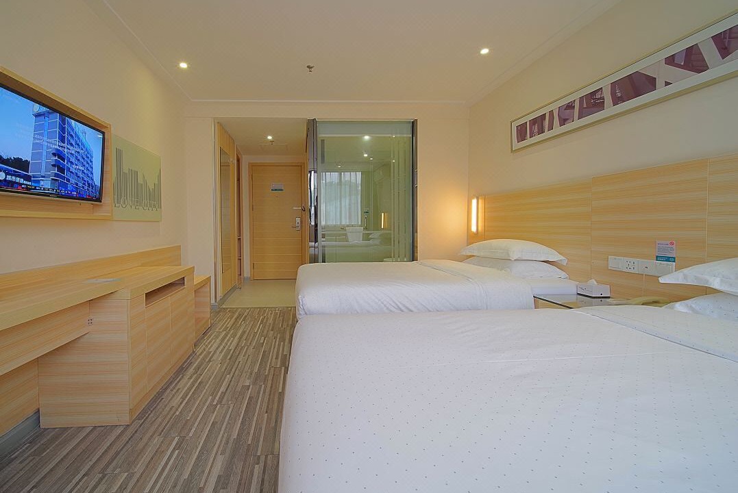 Photo of Bedroom in Doumen