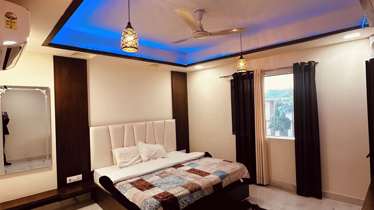 Photo of Bedroom in Rakabganj