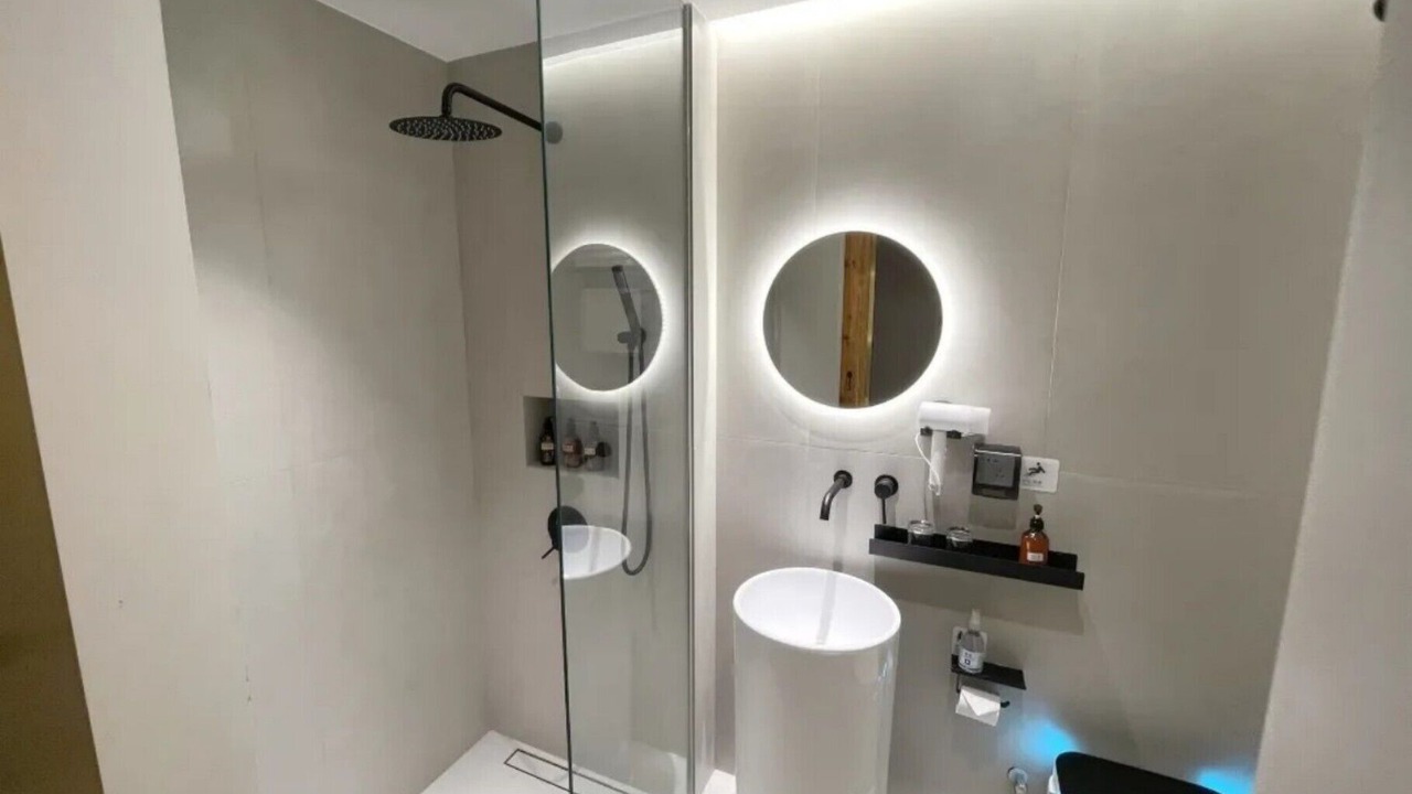 Photo of Bathroom in Suzhou Old Town