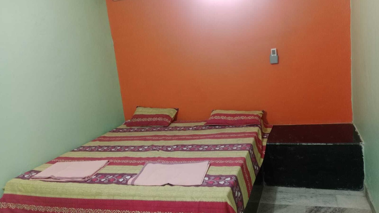 Photo of Bedroom in Vrindavan