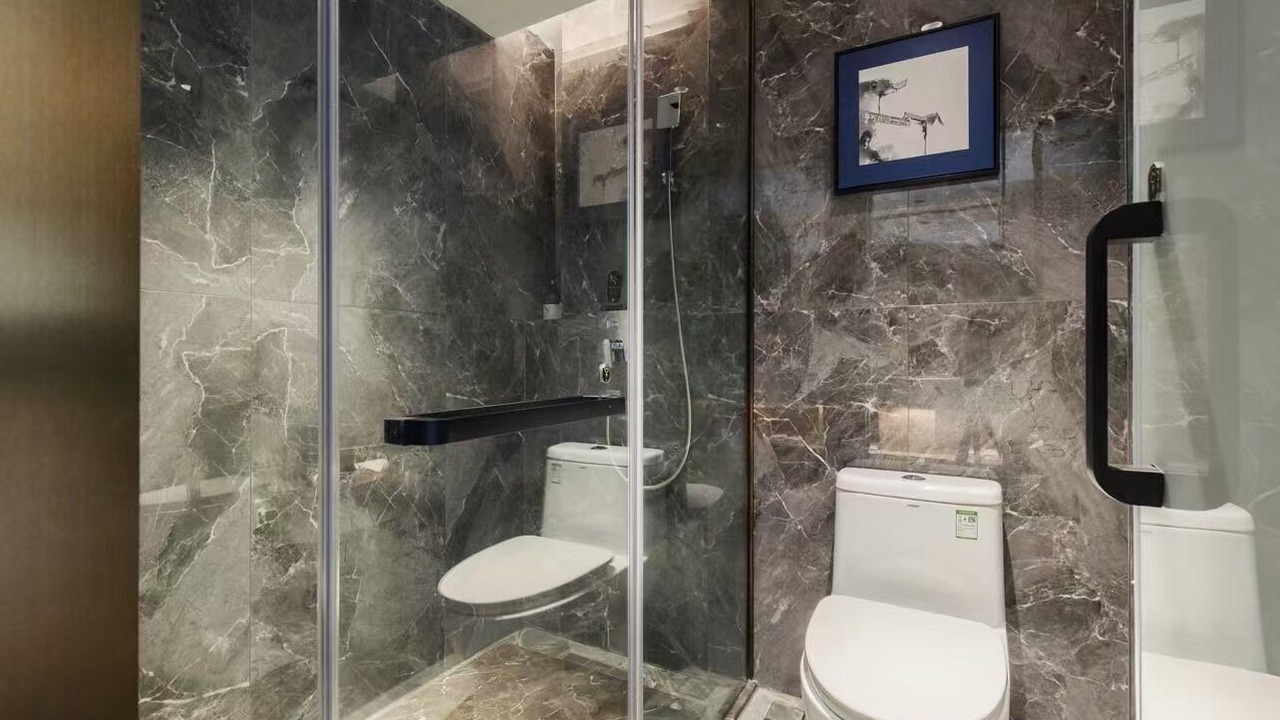 Photo of Bathroom in Yue Lu