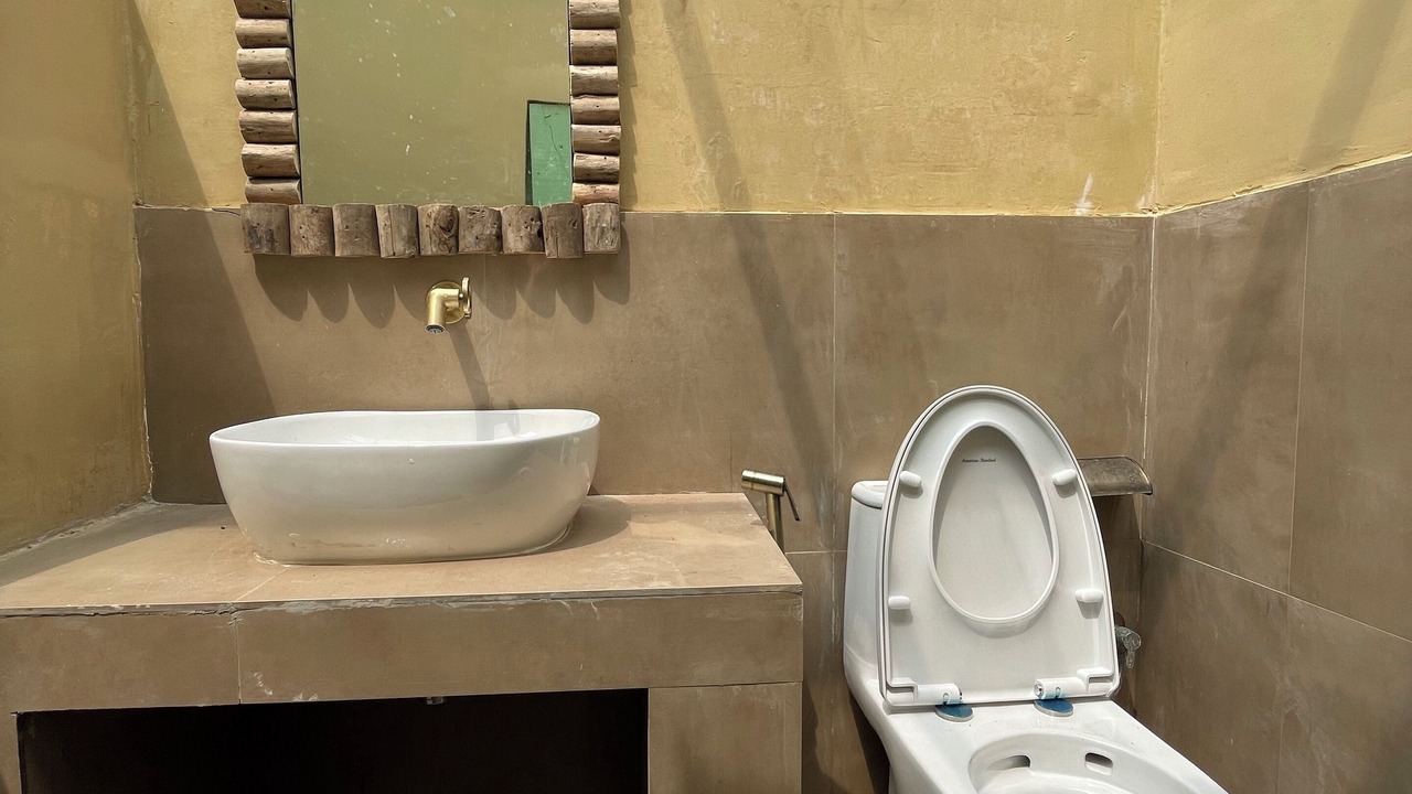 Photo of Bathroom in Naraini