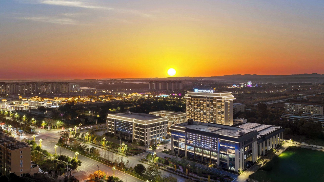 Photo of Outdoor in Luliang County