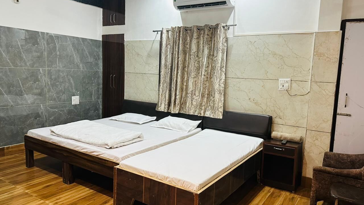 Photo of Bedroom in Nagina