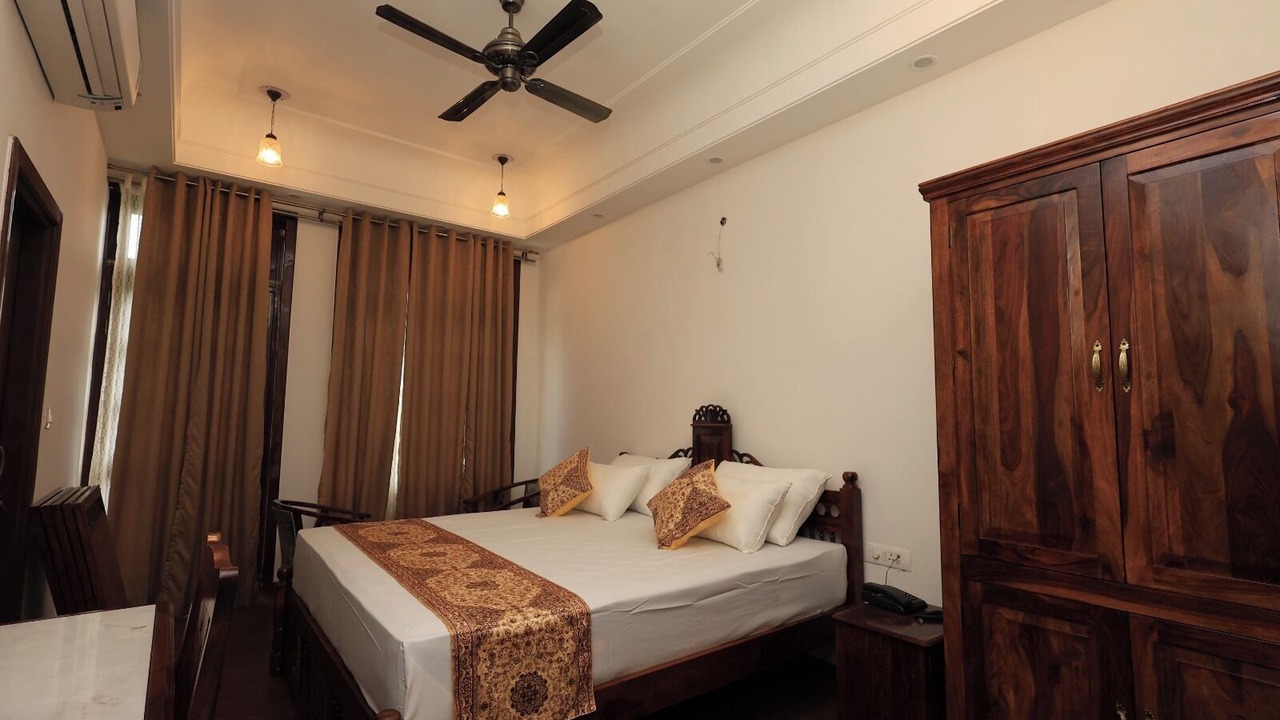Photo of Bedroom in Agra