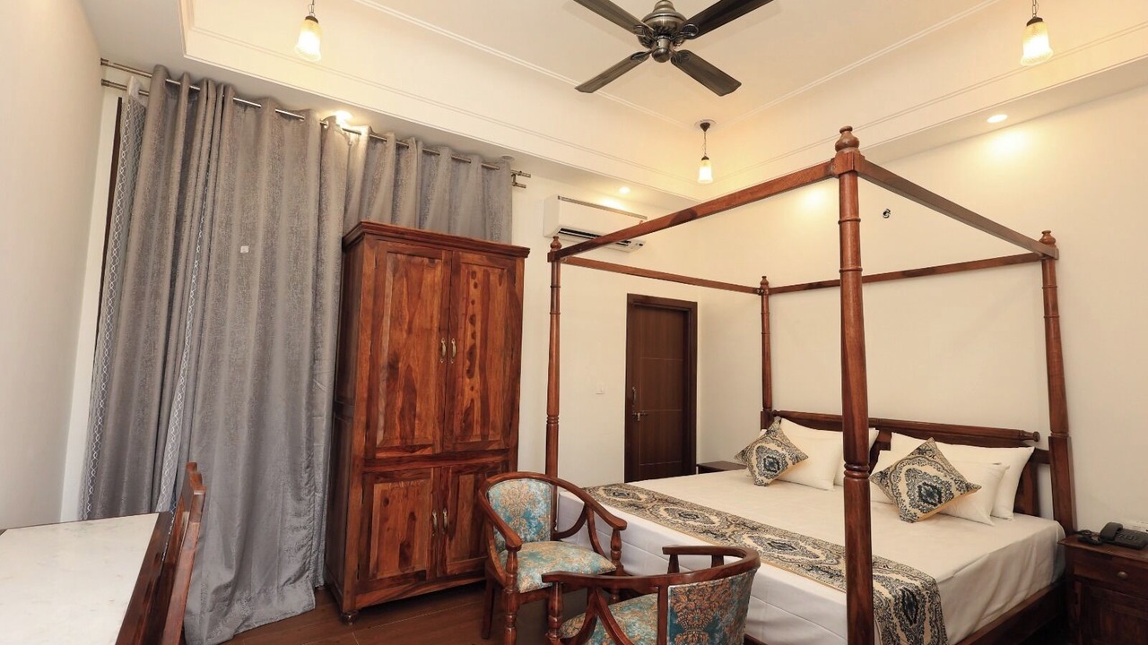 Photo of Bedroom in Agra