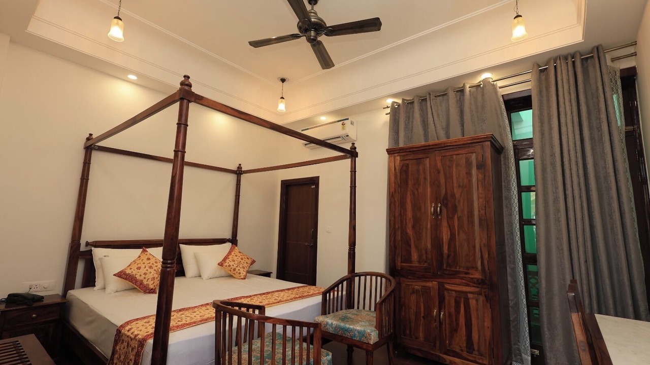 Photo of Bedroom in Agra