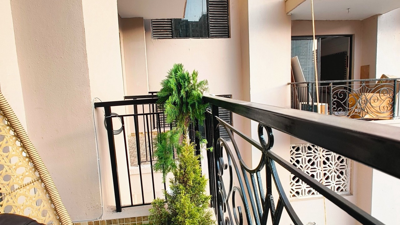 Photo of Patio Balcony in Hazratganj