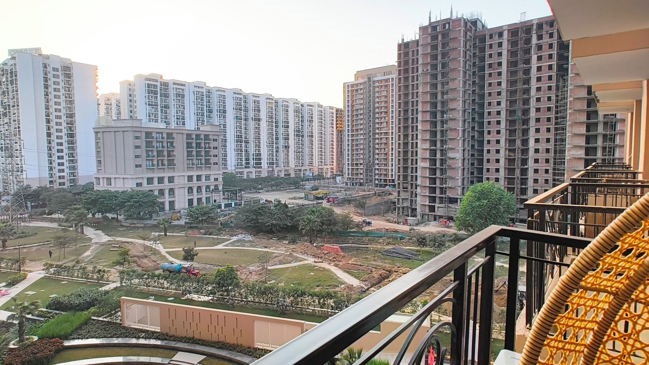 Photo of Patio Balcony in Hazratganj