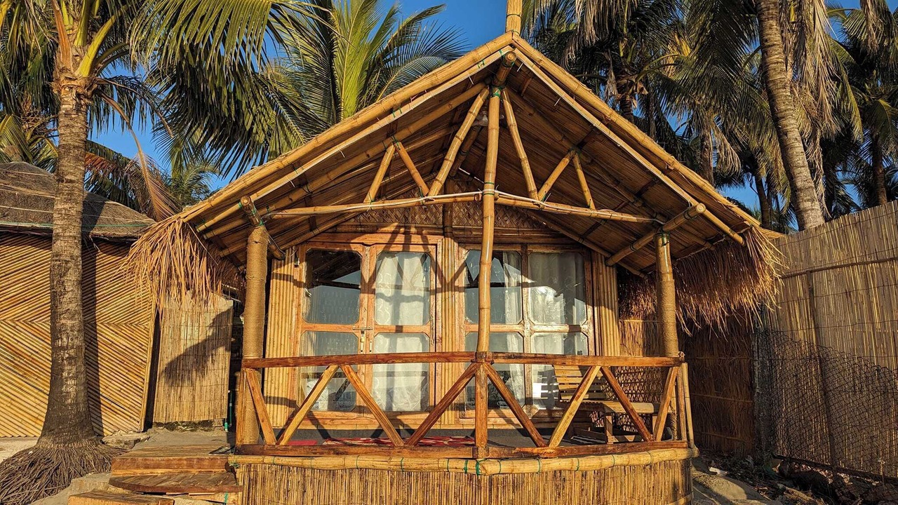 Photo of Others in Saint Martin's Island