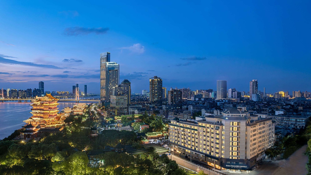 Photo of Outdoor in Donghu Qu