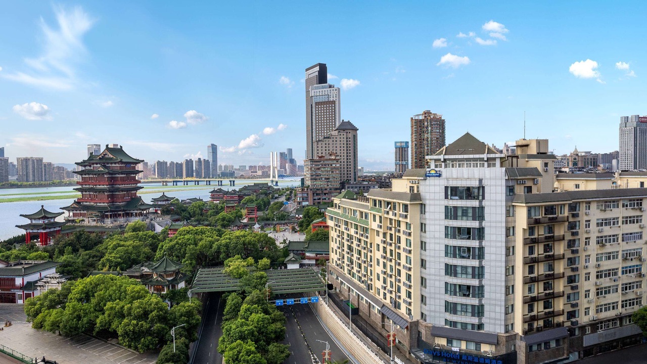Photo of Outdoor in Donghu Qu