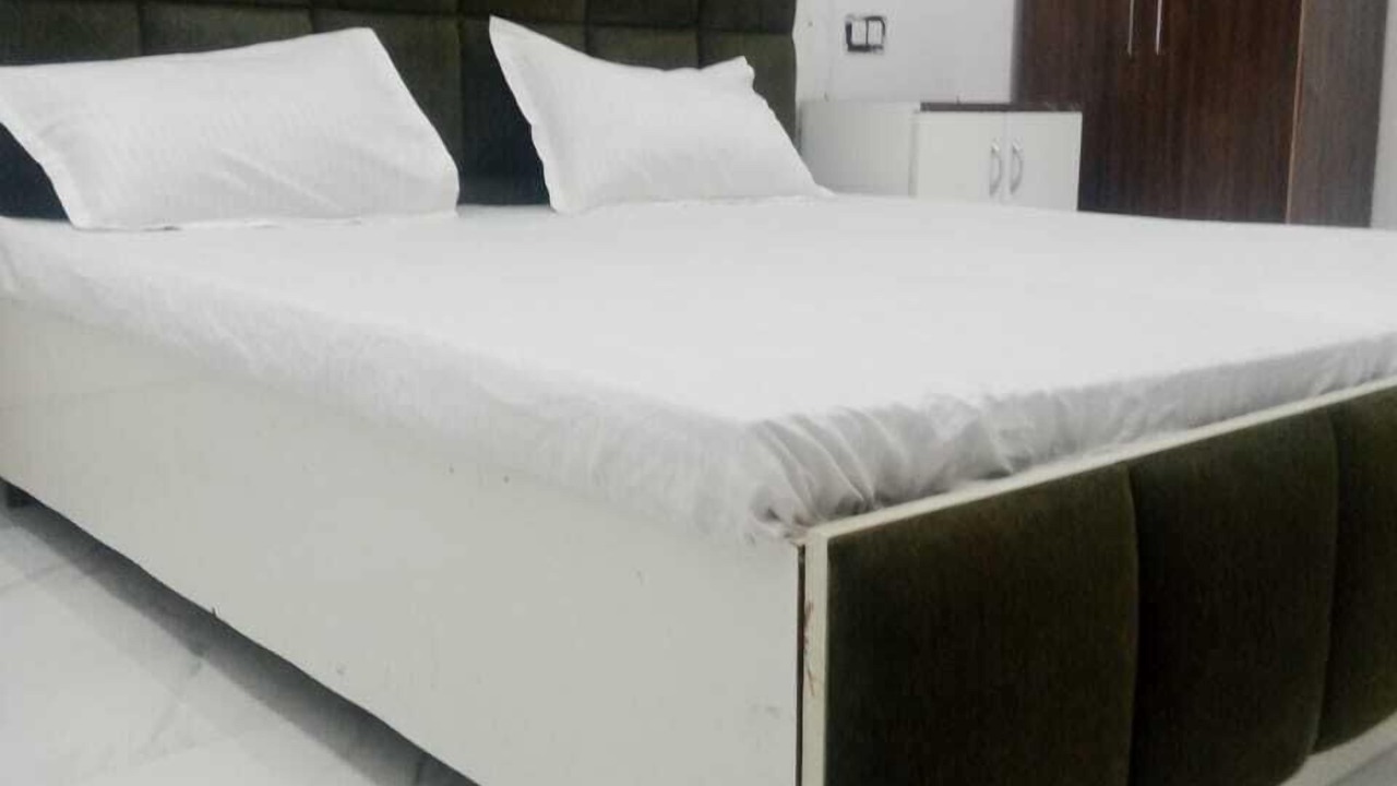 Photo of Bedroom in Vrindavan