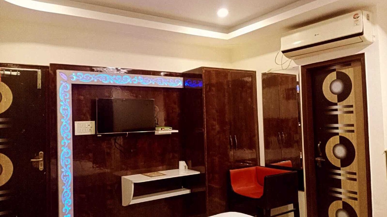 Photo of Bedroom in Meerut