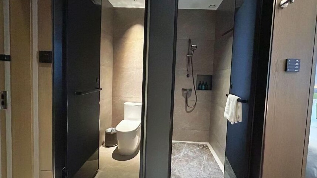 Photo of Bathroom in Bingjianting