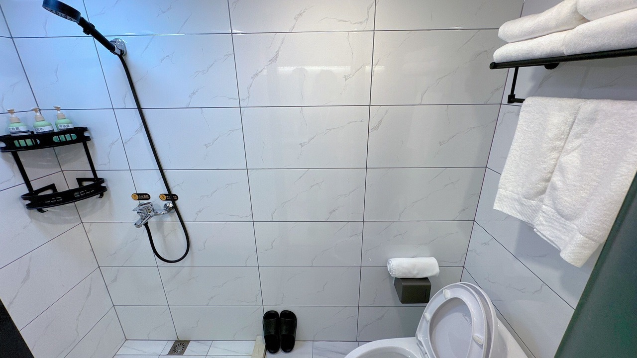 Photo of Bathroom in Hongqiao