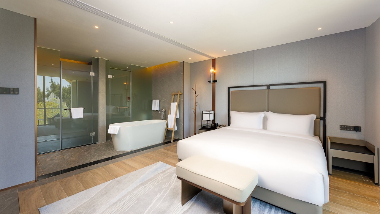 Photo of Bedroom in Perfume Bay