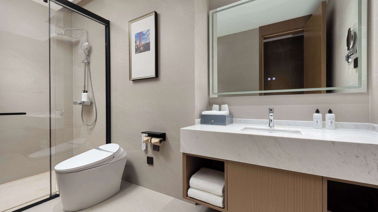 Photo of Bathroom in Lanshan District